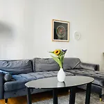 Modern In Mitte *